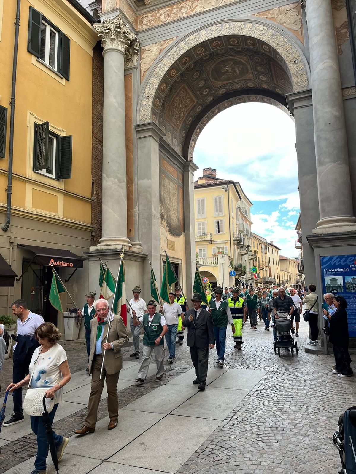 2406-12 100 Gruppo 16.jpeg